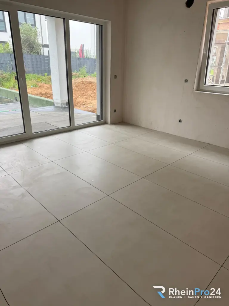 Bäder & Großformatfliesen – Projektfoto von RheinPro24