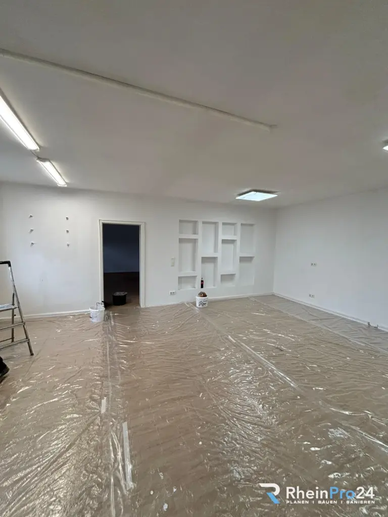 Innenausbau & Spachtelarbeiten – Projektfoto von RheinPro24