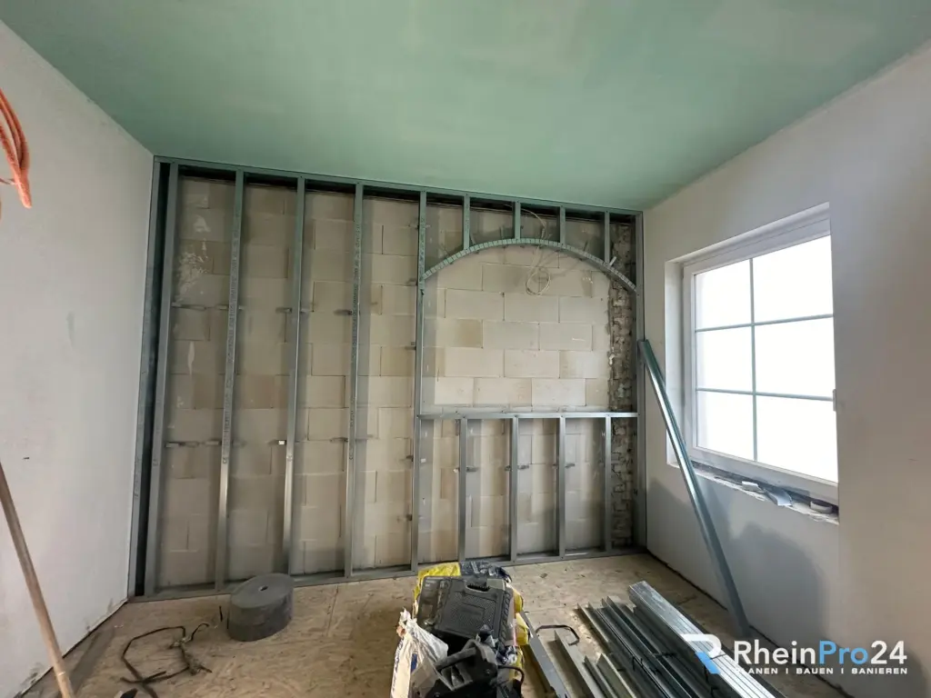 Innenausbau & Spachtelarbeiten – Projektfoto von RheinPro24