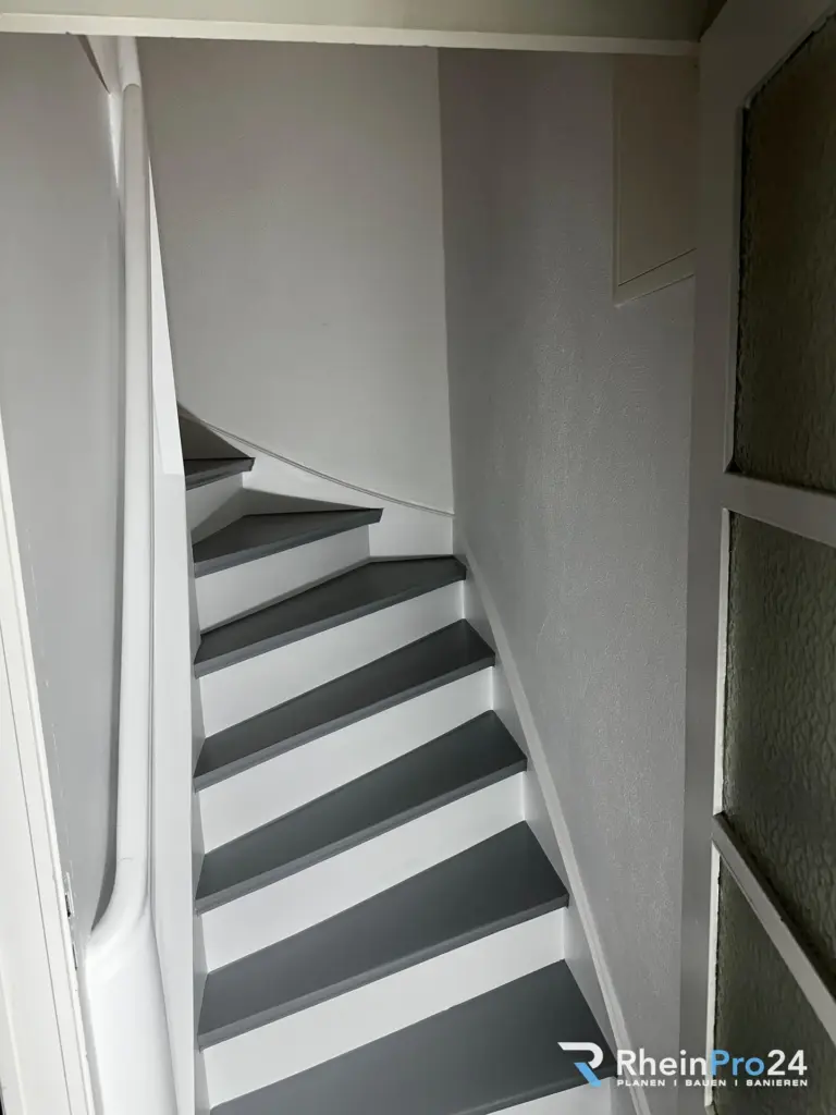 Treppe nachher – RheinPro24